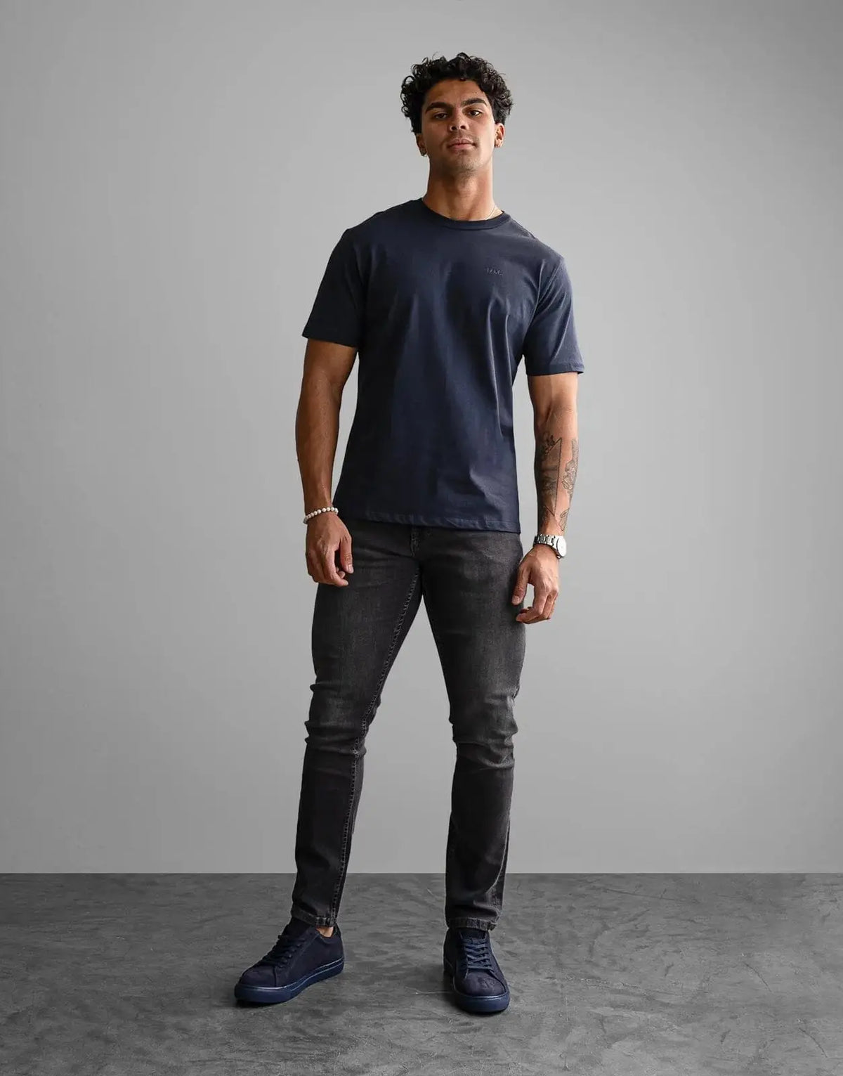 Fade Essential Navy T-Shirt - Subwear