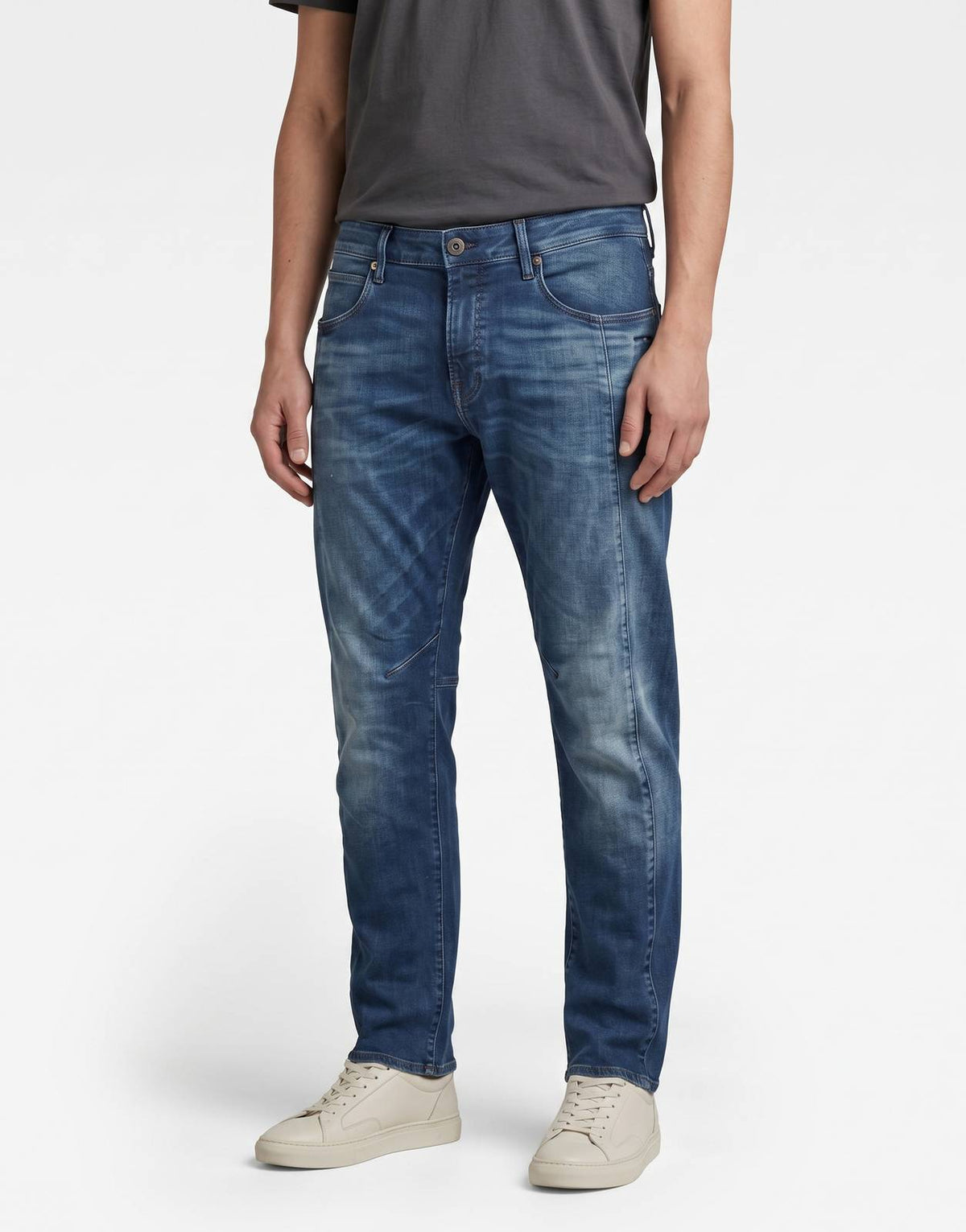 G-Star RAW Contor 3D Slim Worn In Diaz Beach Jeans for men, with a distressed blue denim wash and slim fit.