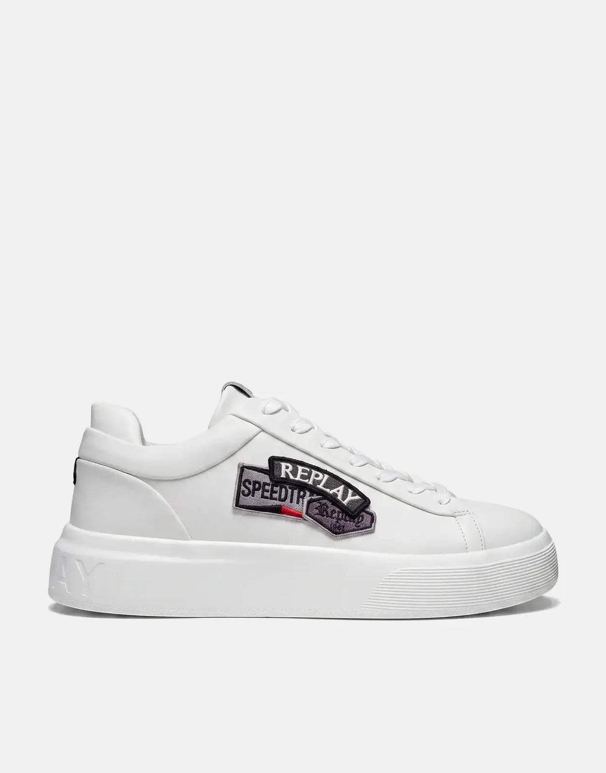 Replay Notting Badges white low-top sneakers with a thick platform sole and embroidered brand patches on the side.